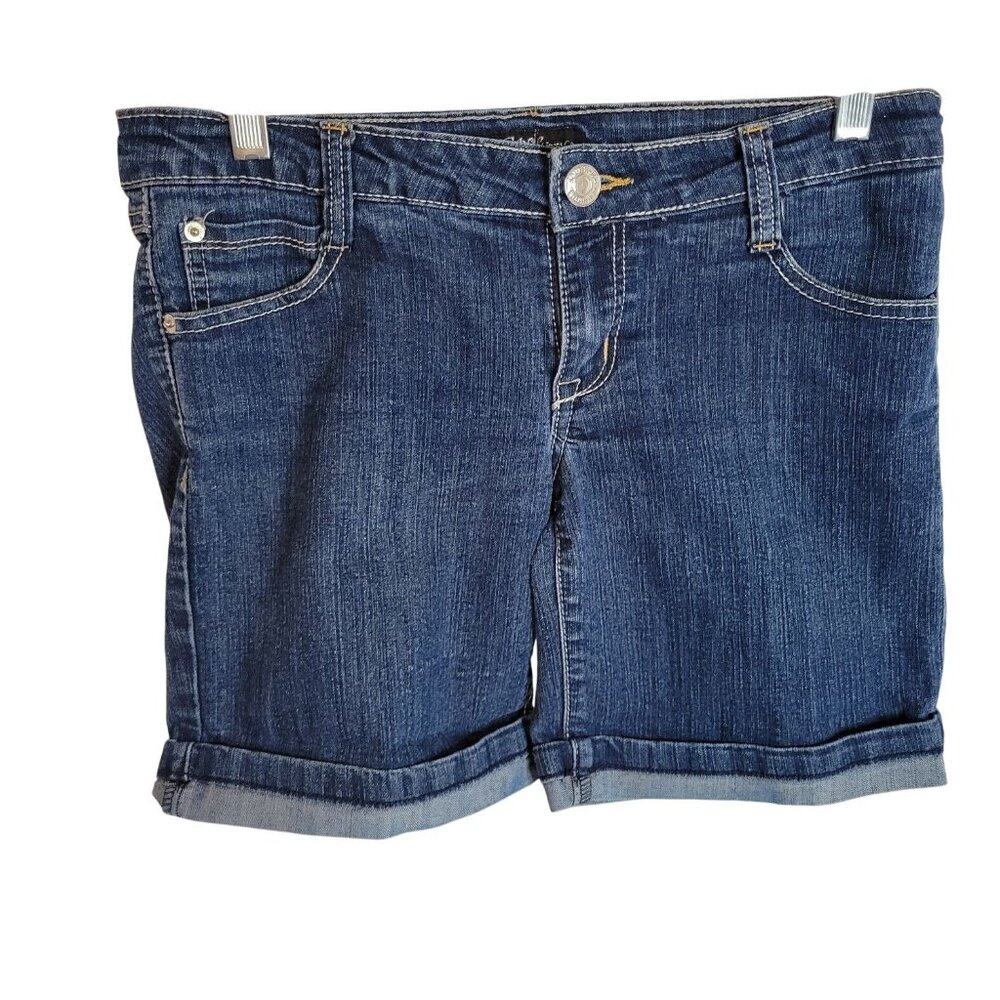 Southpole Womens Denim Bermuda Shorts W/ Embroidered Back Pockets Size‎ 5 Blue